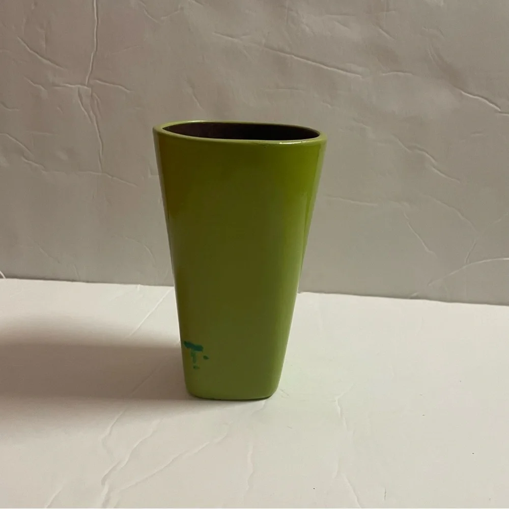 Green Cup for Toothbrush and Toothpaste 7 inches
